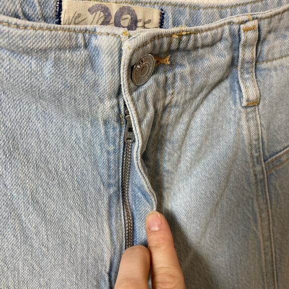 We The Free Florence High waisted Flair Light Wash Jeans 70’s women's Size 29 - Picture 5 of 13